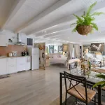 Apartment Lilli - La Maison De La Danse *