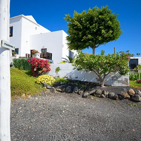 Lilli - La Maison De La Danse * La Asomada (Lanzarote)